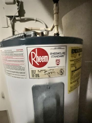 4751 TRAVINI CIRCLE 4-105, Sarasota, FL 34235