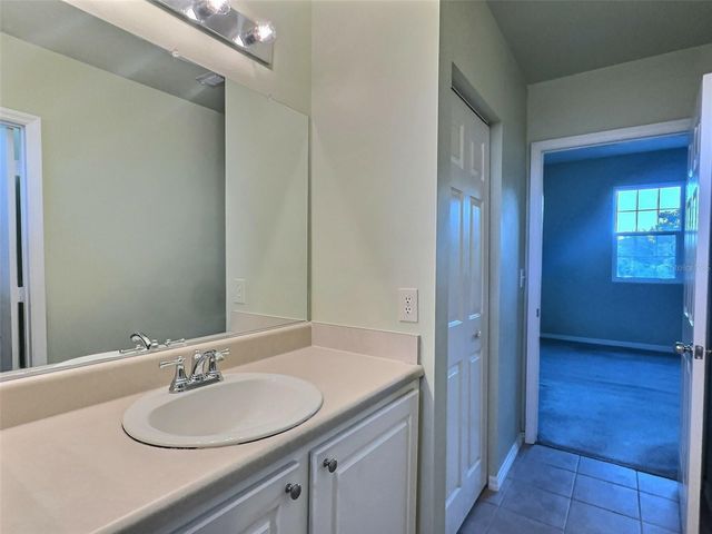 4751 TRAVINI CIRCLE 4-105, Sarasota, FL 34235