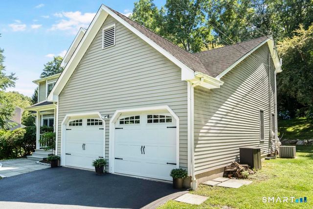 3 Gristmill Lane, Shelton, CT 06484