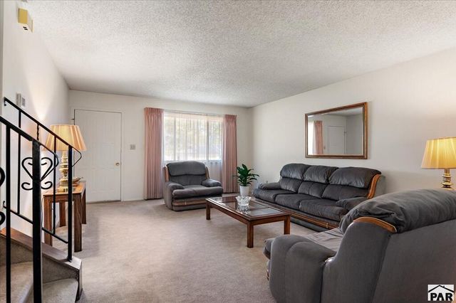 39 Hudspeth Lane, Pueblo, CO 81005