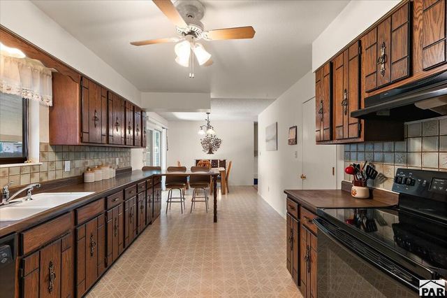 39 Hudspeth Lane, Pueblo, CO 81005