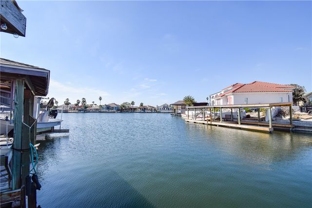 16005 Cuttysark St, Corpus Christi, TX 78418