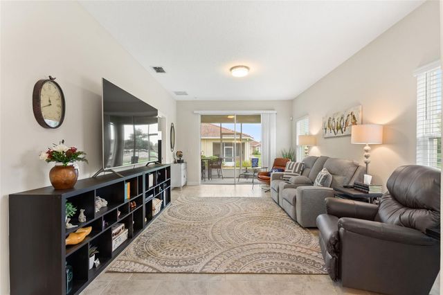 1000 BLACKWOLF RUN ROAD, Davenport, FL 33896