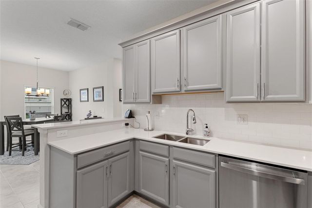 1000 BLACKWOLF RUN ROAD, Davenport, FL 33896