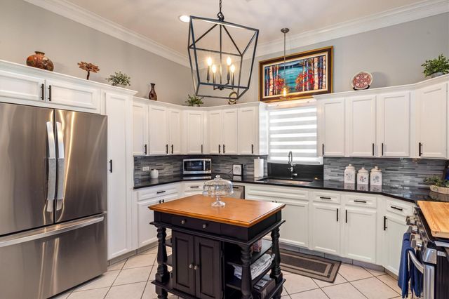 3216 Avenue N, Galveston, TX 77550