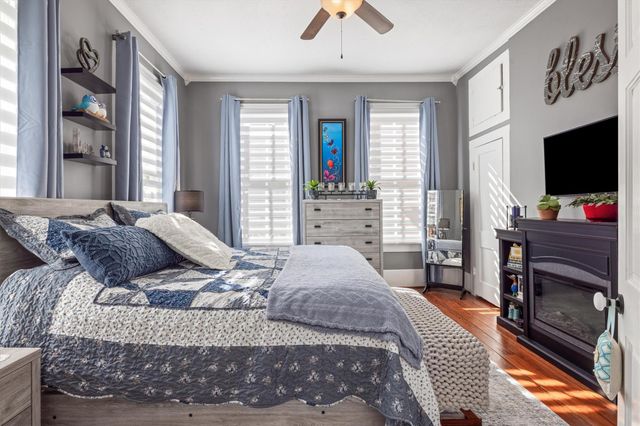 3216 Avenue N, Galveston, TX 77550