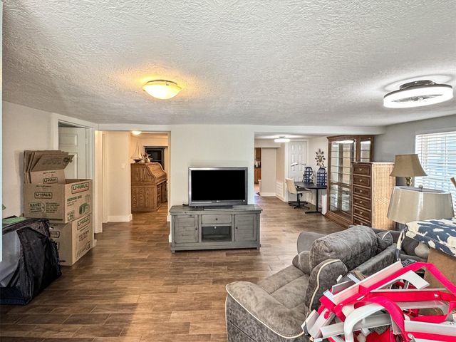 3216 Avenue N, Galveston, TX 77550