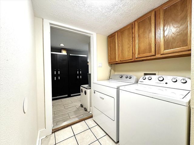 3216 Avenue N, Galveston, TX 77550