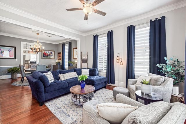 3216 Avenue N, Galveston, TX 77550