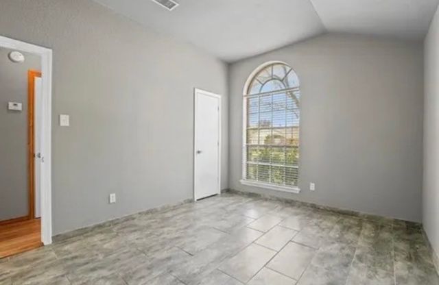 634 Las Brisas Drive, Mesquite, TX 75149