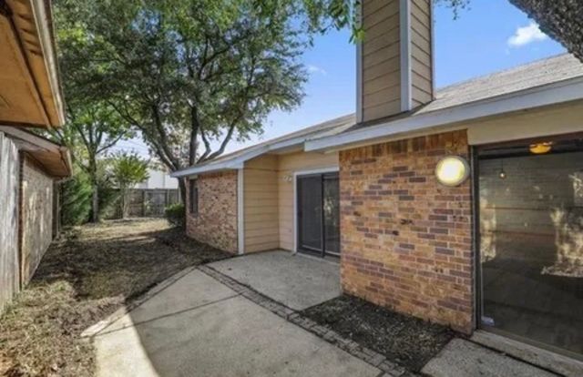 634 Las Brisas Drive, Mesquite, TX 75149