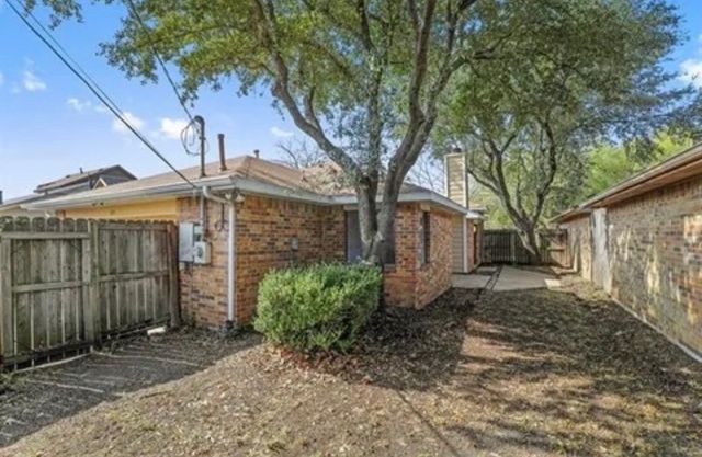 634 Las Brisas Drive, Mesquite, TX 75149