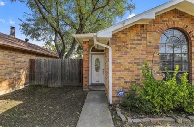 634 Las Brisas Drive, Mesquite, TX 75149