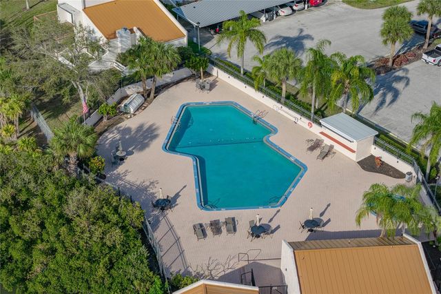 4306 HARBOR HOUSE DRIVE, Tampa, FL 33615