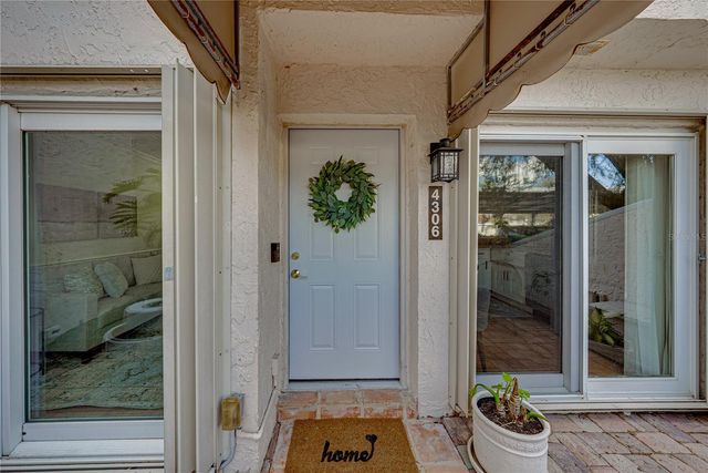 4306 HARBOR HOUSE DRIVE, Tampa, FL 33615