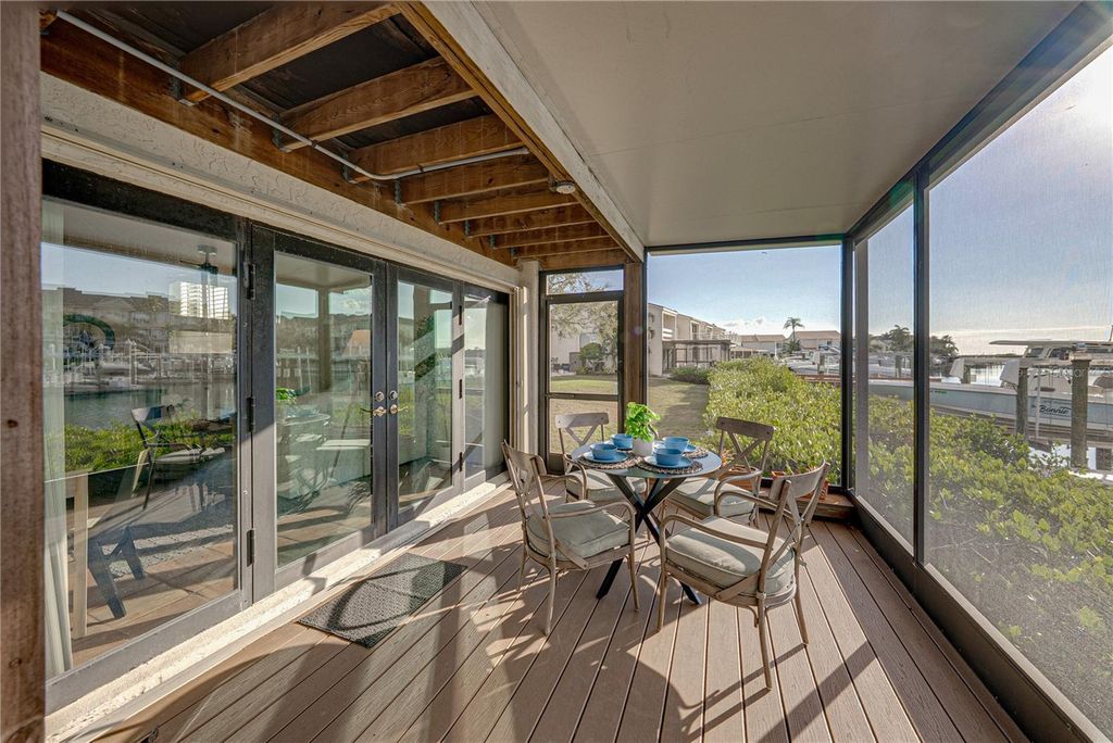 Image 58 of property listing at 4306 HARBOR HOUSE DRIVE, Tampa, FL 33615