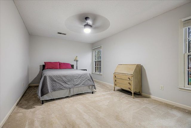 8193 KIMBROOK DR, Germantown, TN 38138