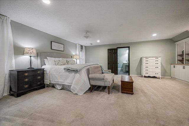 8193 KIMBROOK DR, Germantown, TN 38138