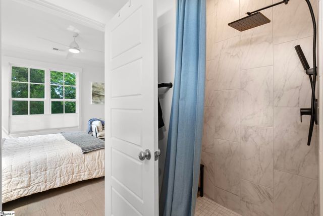 10 Hub Street, Greenville, SC 29601