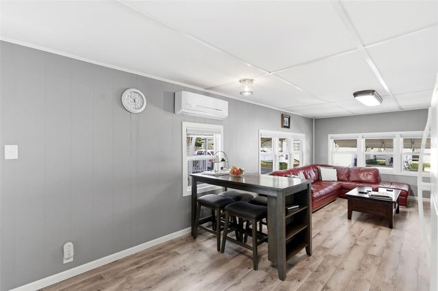 7803 46TH AVENUE N 90, St Petersburg, FL 33709