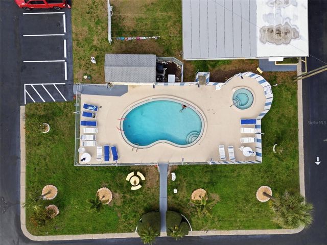 7803 46TH AVENUE N 90, St Petersburg, FL 33709