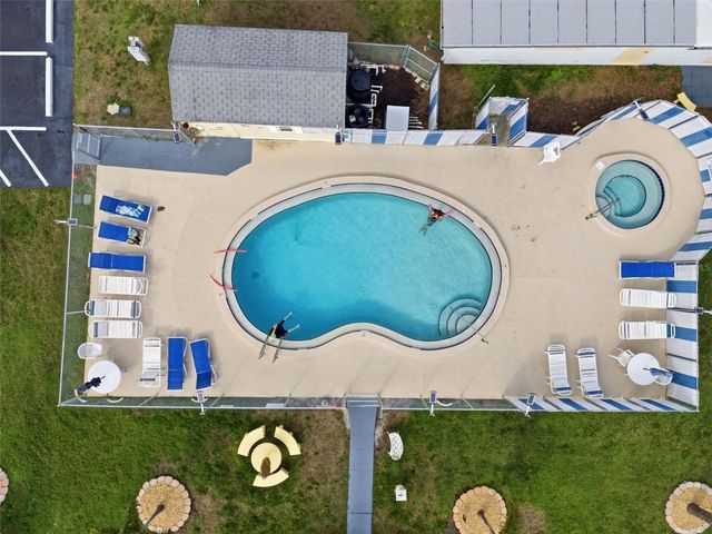 7803 46TH AVENUE N 90, St Petersburg, FL 33709