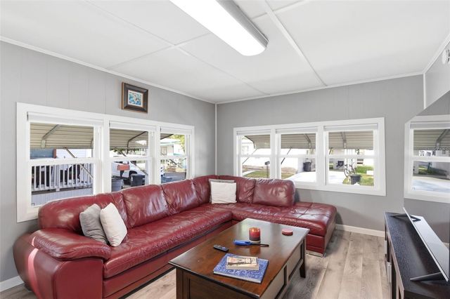 7803 46TH AVENUE N 90, St Petersburg, FL 33709