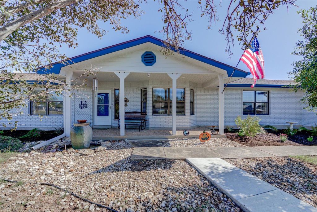 200 Harbor Cir CIR, Georgetown, TX 78633