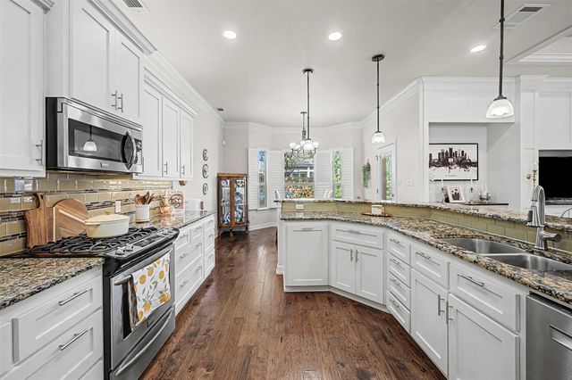 2204 Deerfield DR, Temple, TX 76502