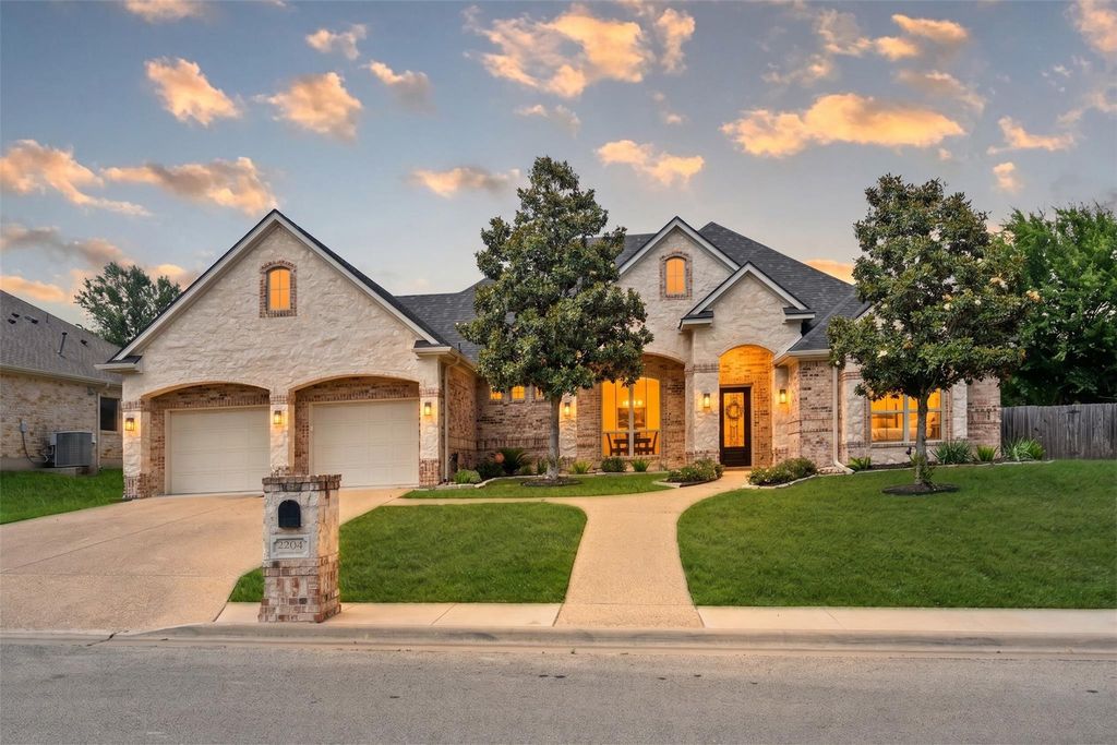 2204 Deerfield DR, Temple, TX 76502