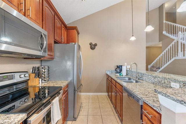 8019 ACADIA ESTATES COURT, Kissimmee, FL 34747