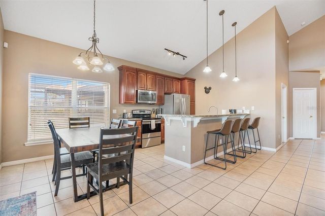 8019 ACADIA ESTATES COURT, Kissimmee, FL 34747