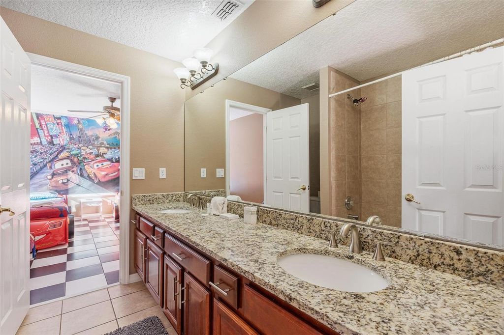 Image 13 of property listing at 8019 ACADIA ESTATES COURT, Kissimmee, FL 34747