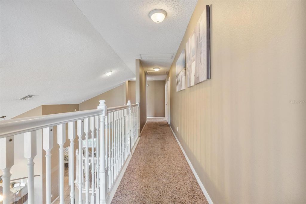 Image 21 of property listing at 8019 ACADIA ESTATES COURT, Kissimmee, FL 34747