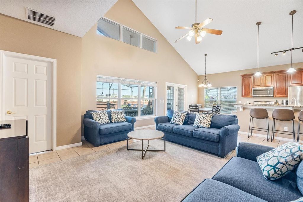 Image 5 of property listing at 8019 ACADIA ESTATES COURT, Kissimmee, FL 34747