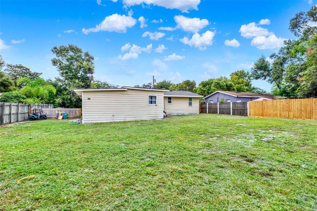 30137 ORANGE AVENUE, Sorrento, FL 32776