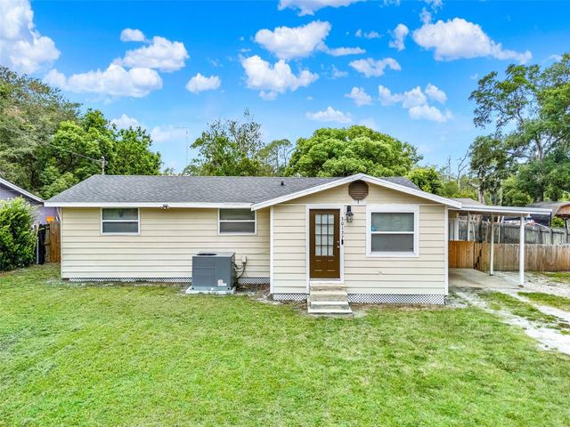 30137 ORANGE AVENUE, Sorrento, FL 32776