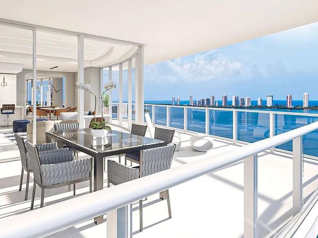 220 Lake Shore Drive 802, Lake Park, FL 33403