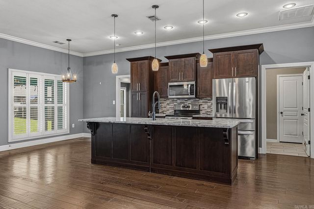 3803 Shadow Ridge, Paragould, AR 72450