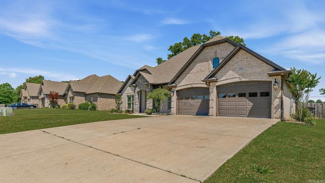 3803 Shadow Ridge, Paragould, AR 72450
