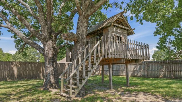 3803 Shadow Ridge, Paragould, AR 72450