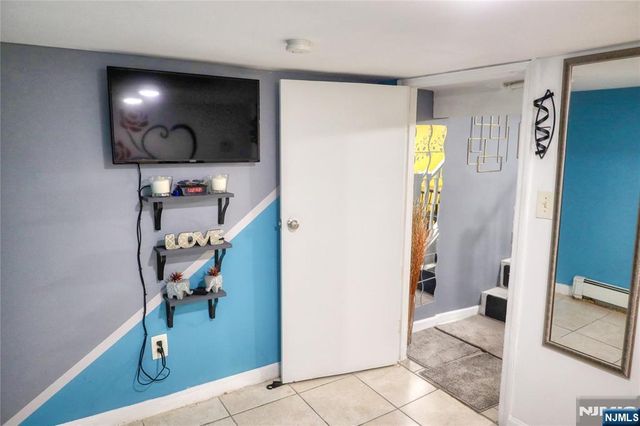 9 Emerson Place, Newark, NJ 07114