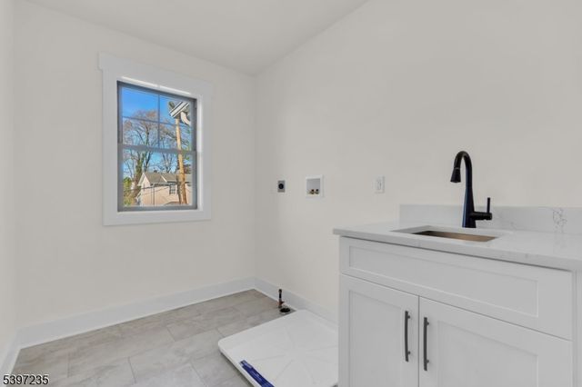 8 Church Street, Stockton Boro, NJ 08559