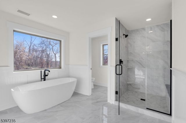 8 Church Street, Stockton Boro, NJ 08559