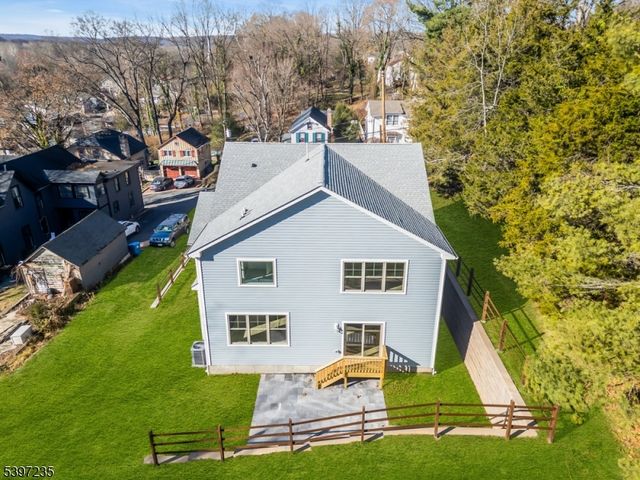 8 Church Street, Stockton Boro, NJ 08559