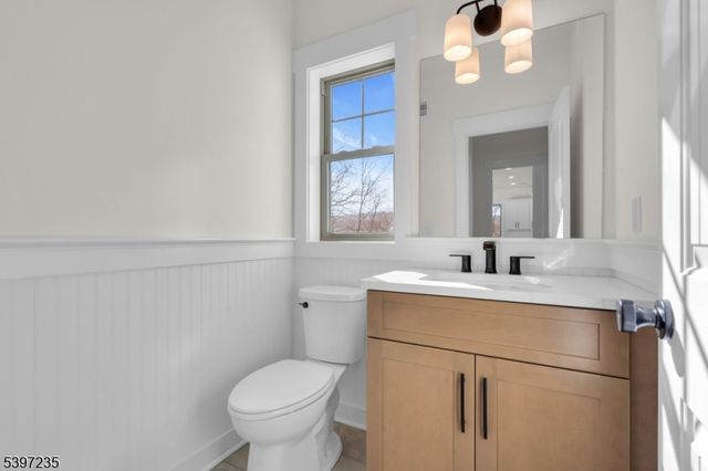 8 Church Street, Stockton Boro, NJ 08559