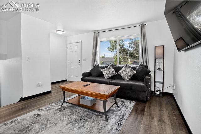 4406 Millburn Drive, Colorado Springs, CO 80906