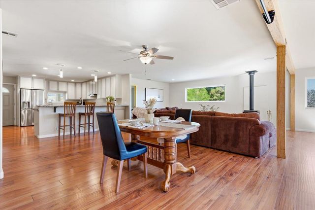 549 Glenwood Rd, Grass Valley, CA 95945