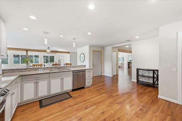 549 Glenwood Rd, Grass Valley, CA 95945