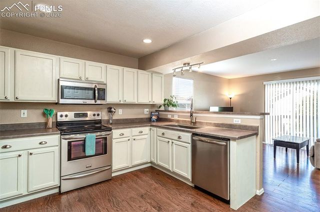 5072 Weaver Drive, Colorado Springs, CO 80922